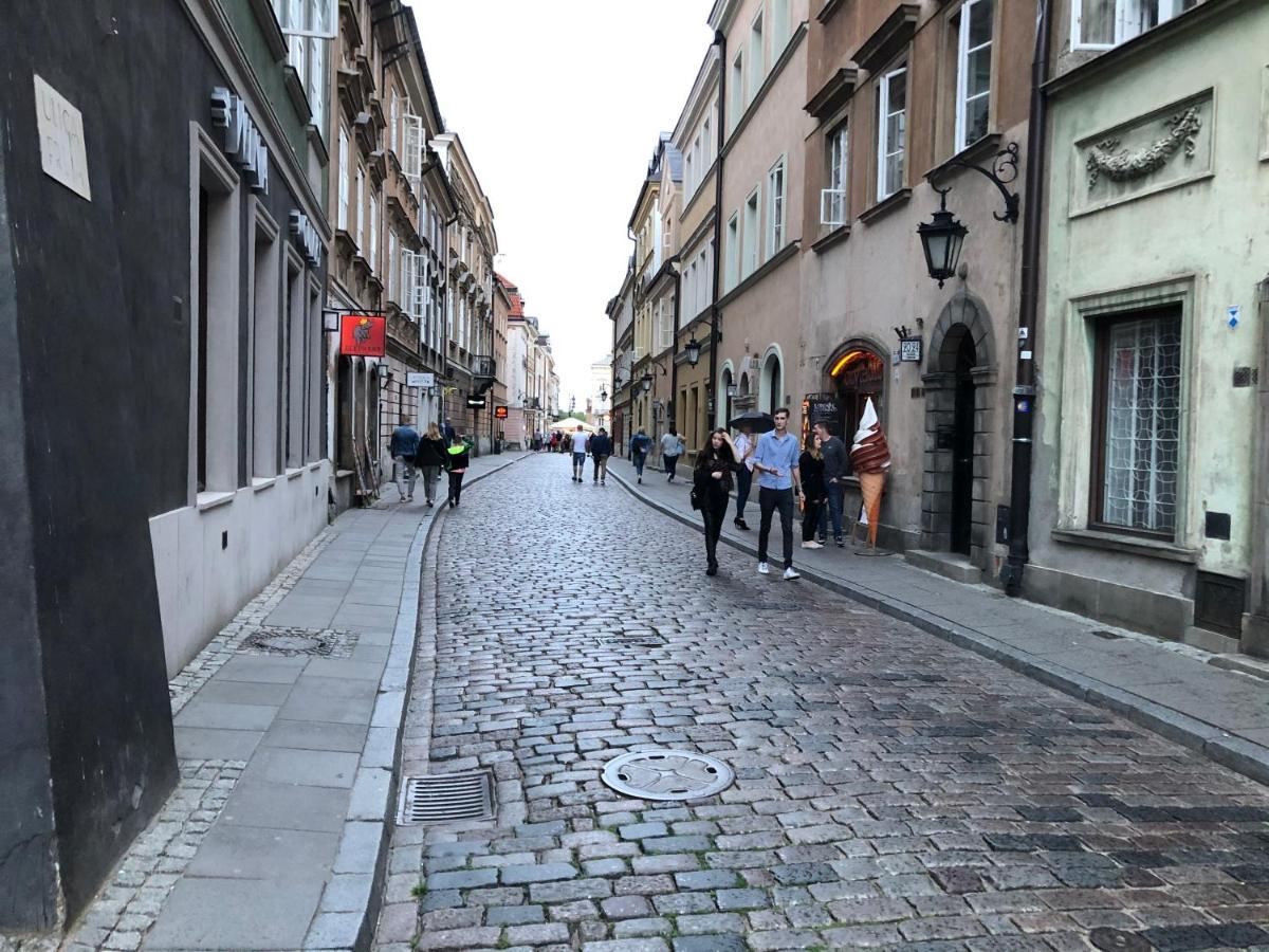 Art Modern Old City Apartment Warsaw Exterior photo